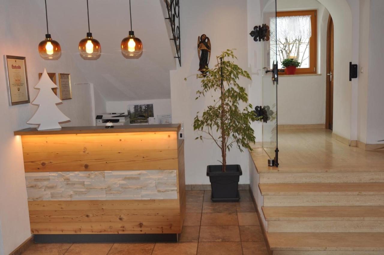 Cafe Pension Erbhof Картич Екстериор снимка